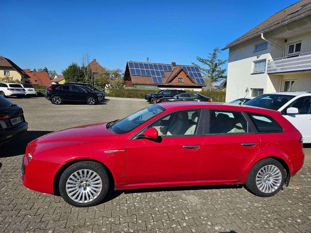 Alfa Romeo 159