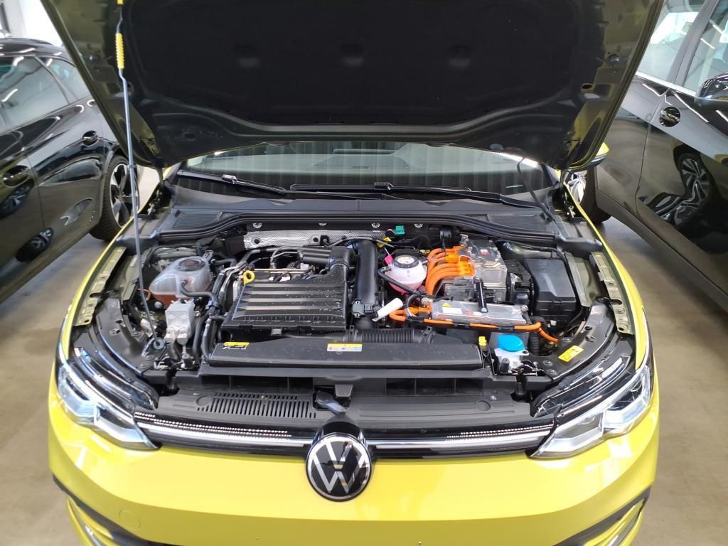 Volkswagen Golf Style 1.4 TSI eHybrid 150kW AHK*Nav*PDC*RFK