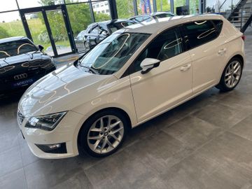 Seat Leon FR *LED*NAVI*SZHZ*TEMPOMAT*SPORTSITZE*TOUCH