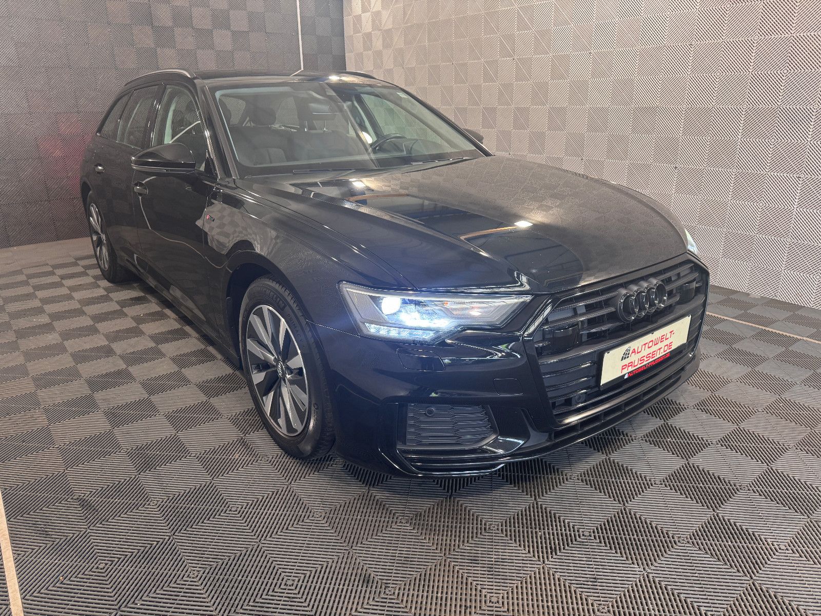 Gebrauchtwagen Audi A6 A6 40 TDI AVANT*S-LINE*B&O-ACC-NAVI-KLIMA-LEE-18 in Horb am Neckar