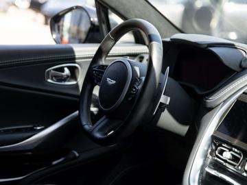 صورة مصغرة 17 لـ 2023 Aston Martin DBX