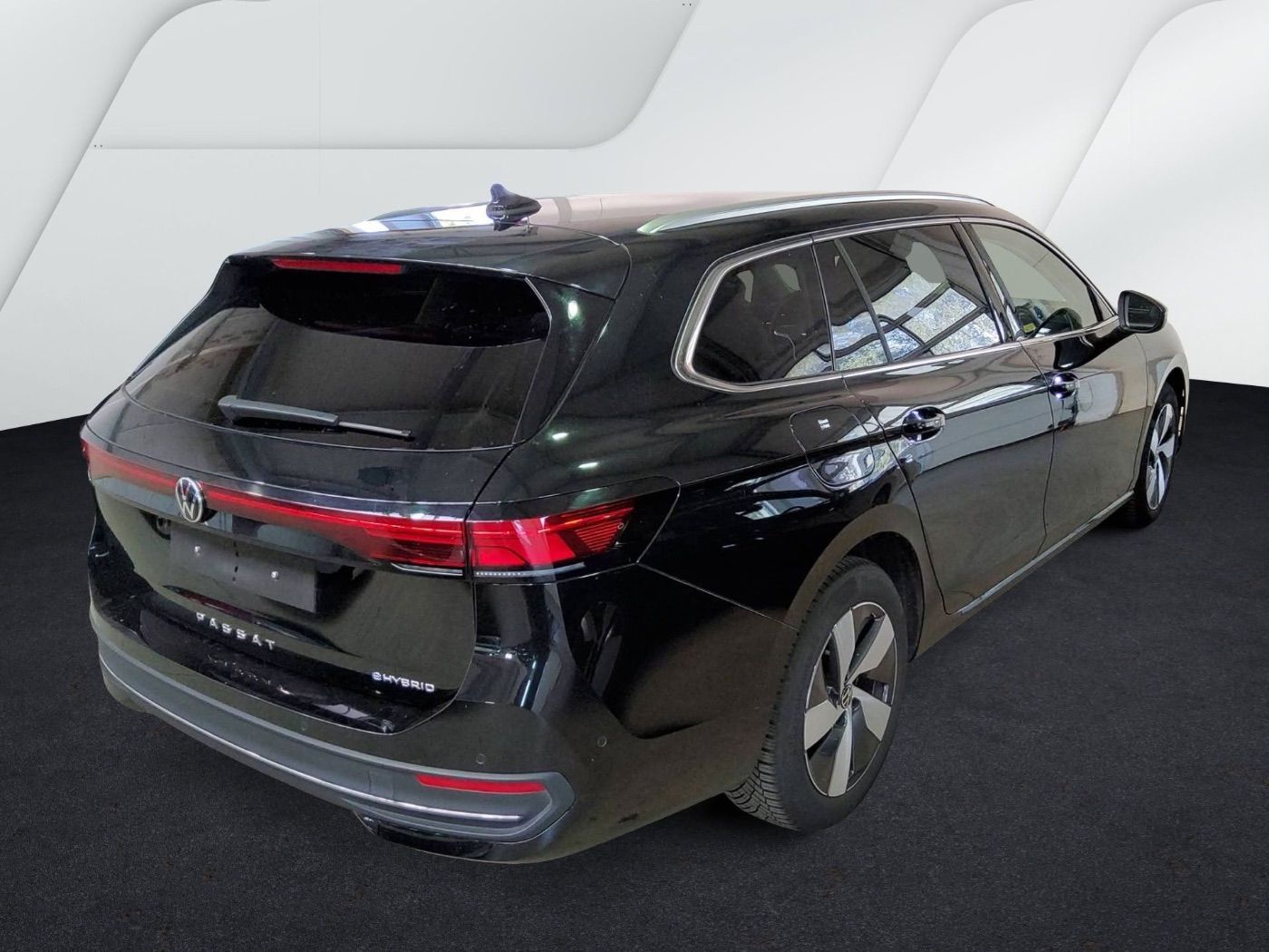 Volkswagen Passat Variant 1.5 eHybrid DSG Business LED NAVI imagem 3