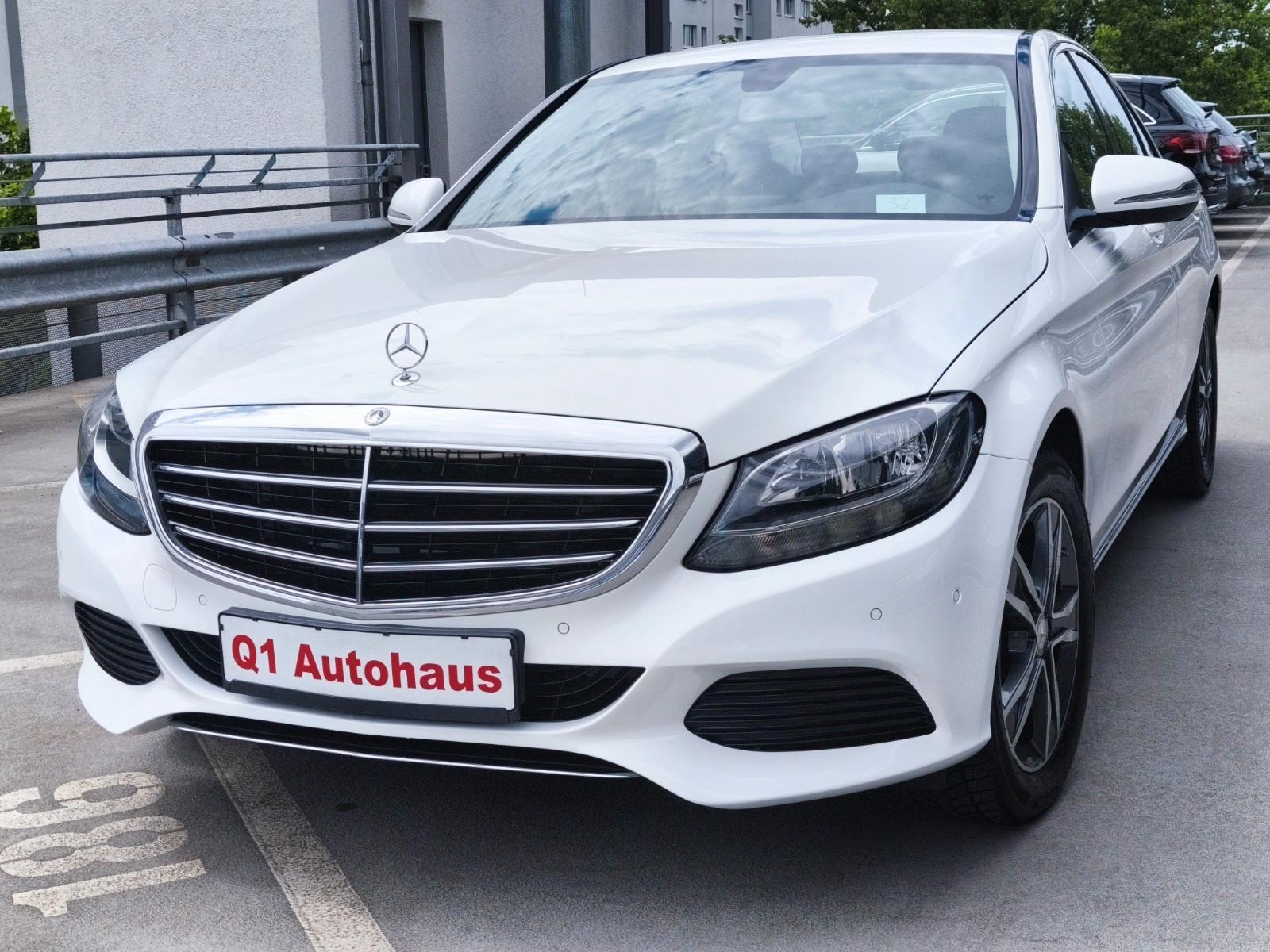 Mercedes-Benz C 220d EXCLUSIVE 7G/T.LEDER/SHZ/AMBIEN/PARKASSI+