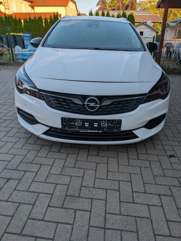 Image of Opel Astra