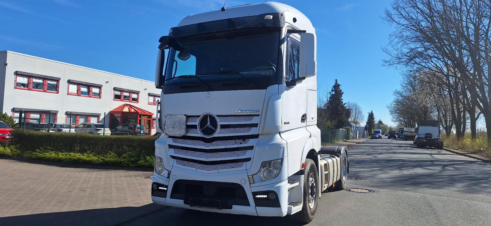Mercedes-Benz Actros 4 2-Achser BM 1845 4x2 SZM