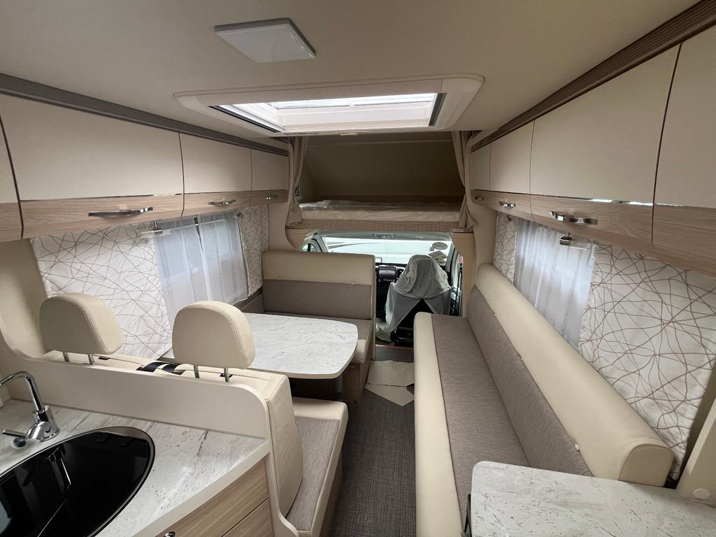 Eura Mobil Activa One 630 LS Travel Plus Automatik 8-Gang – Foto 7 von 12
