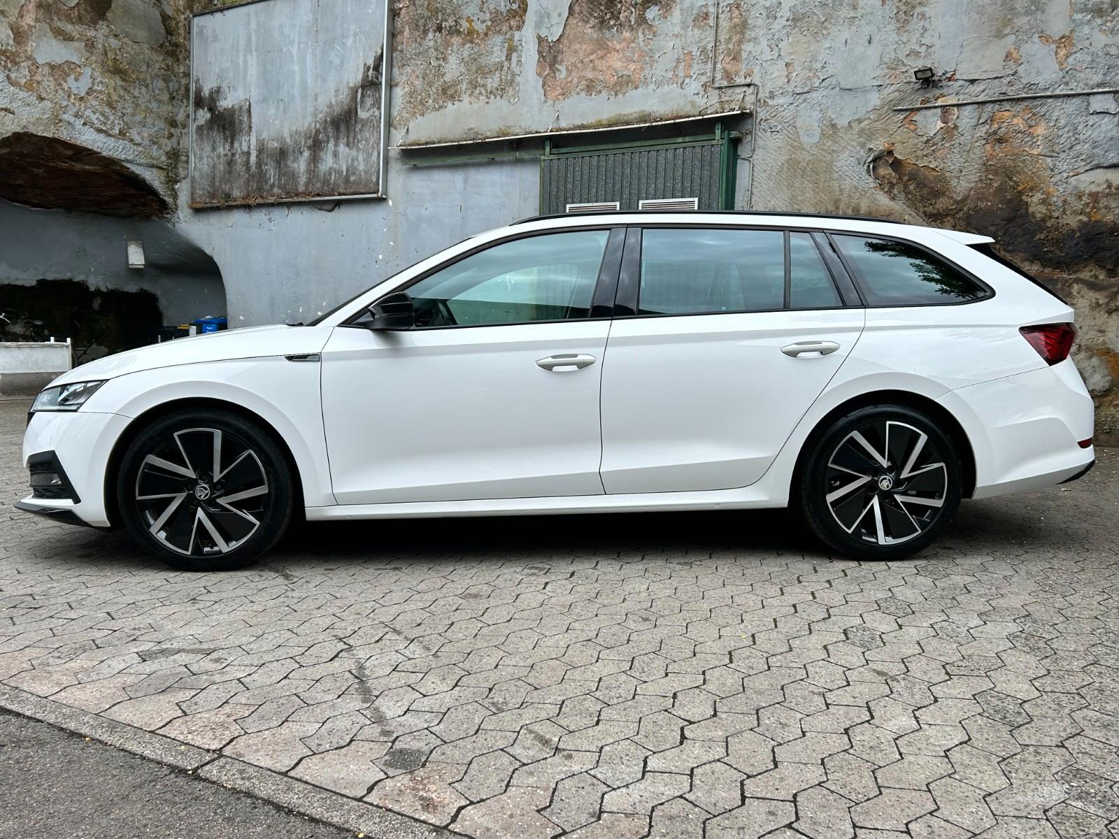 Skoda Octavia Combi Sportline*1.Hand*