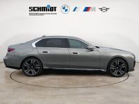 BMW 750 - Vorschau Bild 7