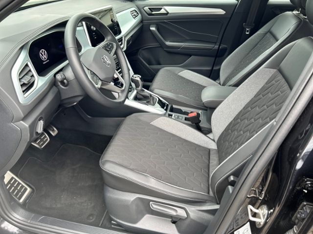 Fahrzeugabbildung Volkswagen T-Roc 2.0 TDI GOAL IQ.DRIVE AHK KAMERA NAVI LED