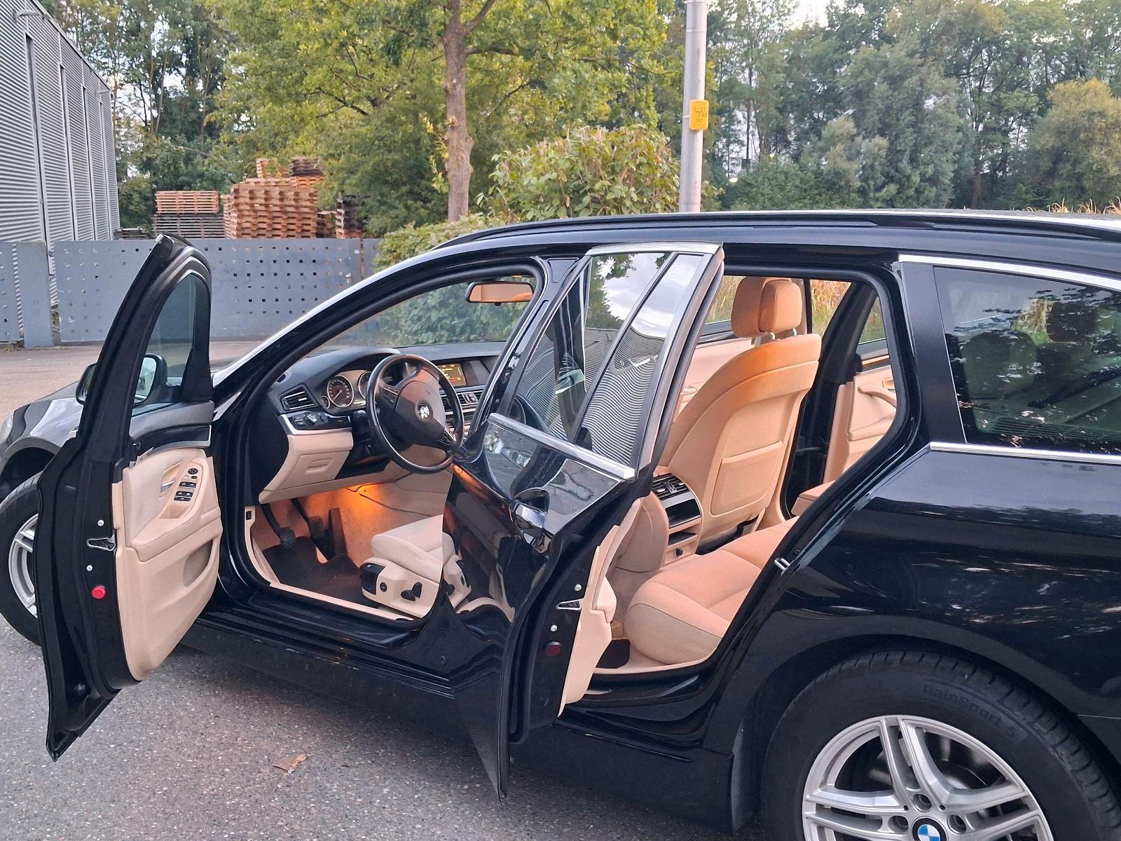 BMW 520 2013 — photo 14