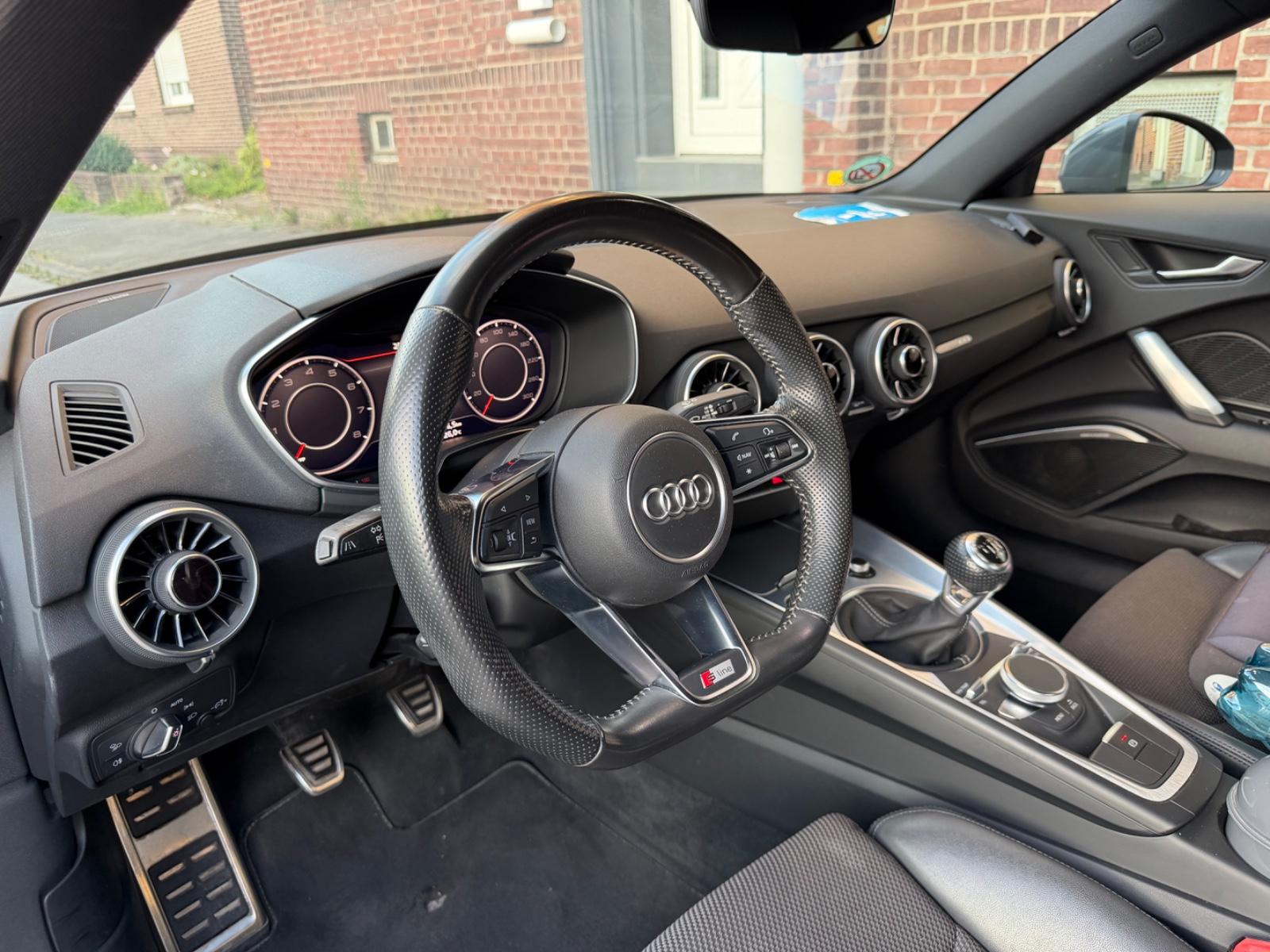 Audi TT Coupe -3x S line - Top gepflegt - bang olufse