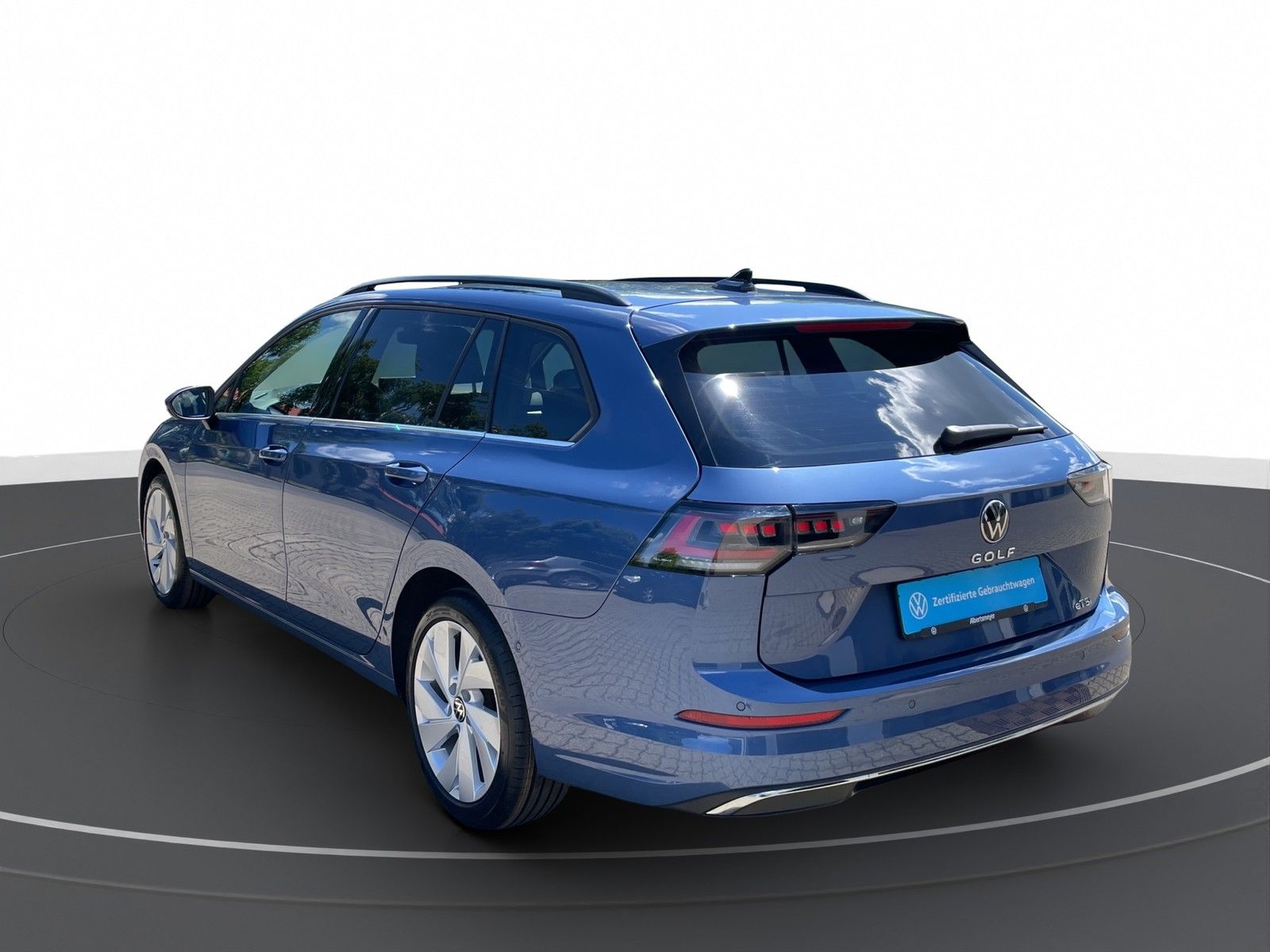 Volkswagen Golf VIII Variant 1.5 eTSI Style DSG AHK MATRIX foto 2
