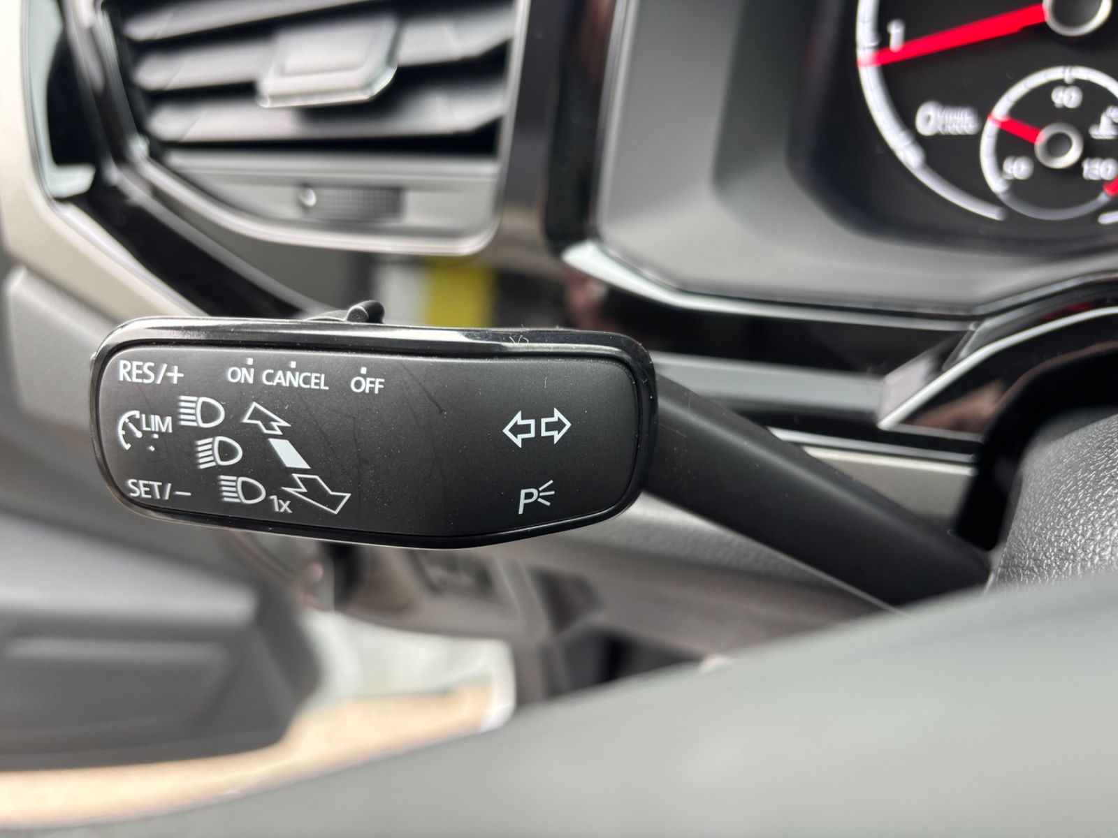 Fahrzeugabbildung Volkswagen Polo VI Comfortline