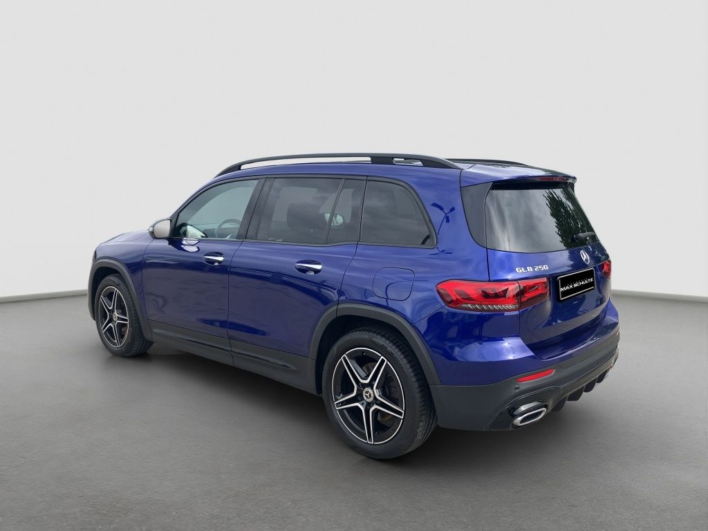 Fahrzeugabbildung Mercedes-Benz GLB 250 4MATIC AMG*Night*Distr*Navi*Sitzkl.*360°