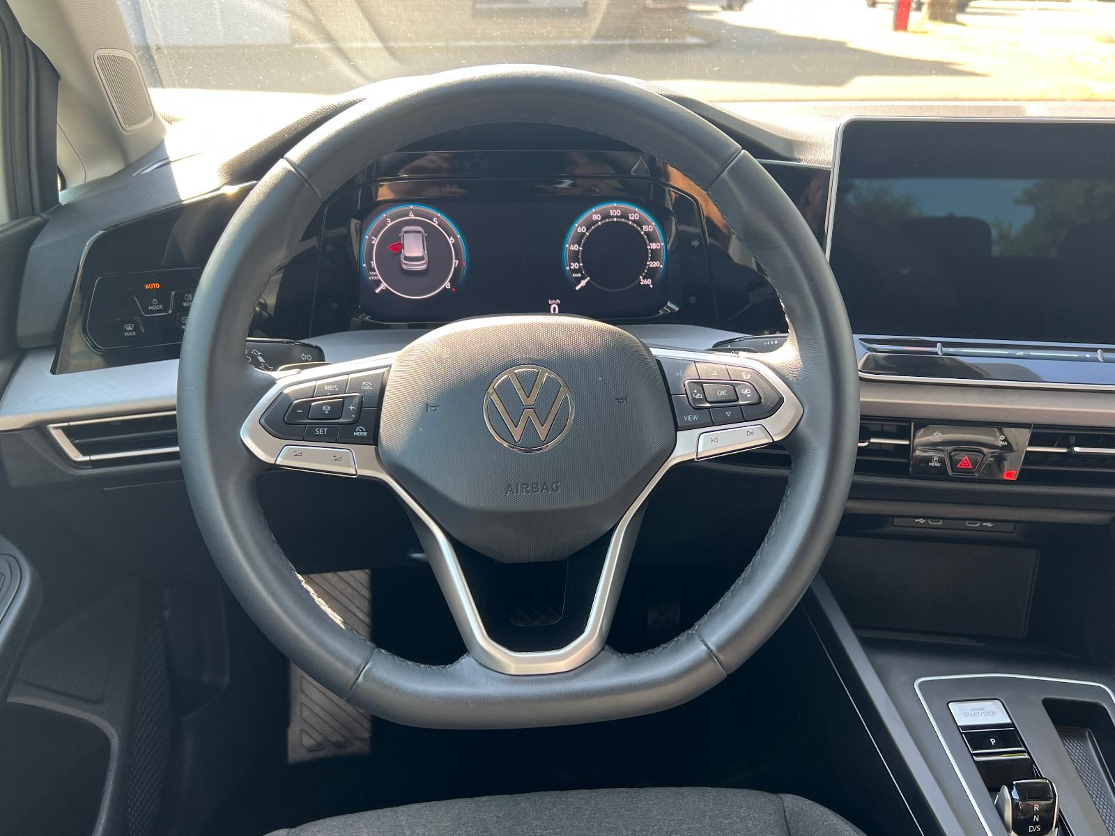 Volkswagen Golf VIII Lim. Life 1.5 eTSI DSG -NAVI -PDC -LED, миниатюра 13