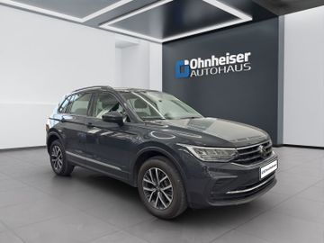 Volkswagen Tiguan - 8