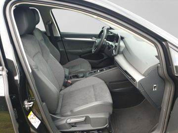Volkswagen Golf - 4