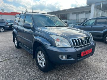 Toyota Land Cruiser - 1