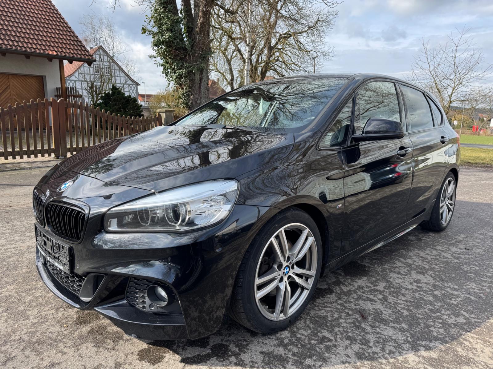BMW 220 Active Tourer 220d xDrive M-Paket
