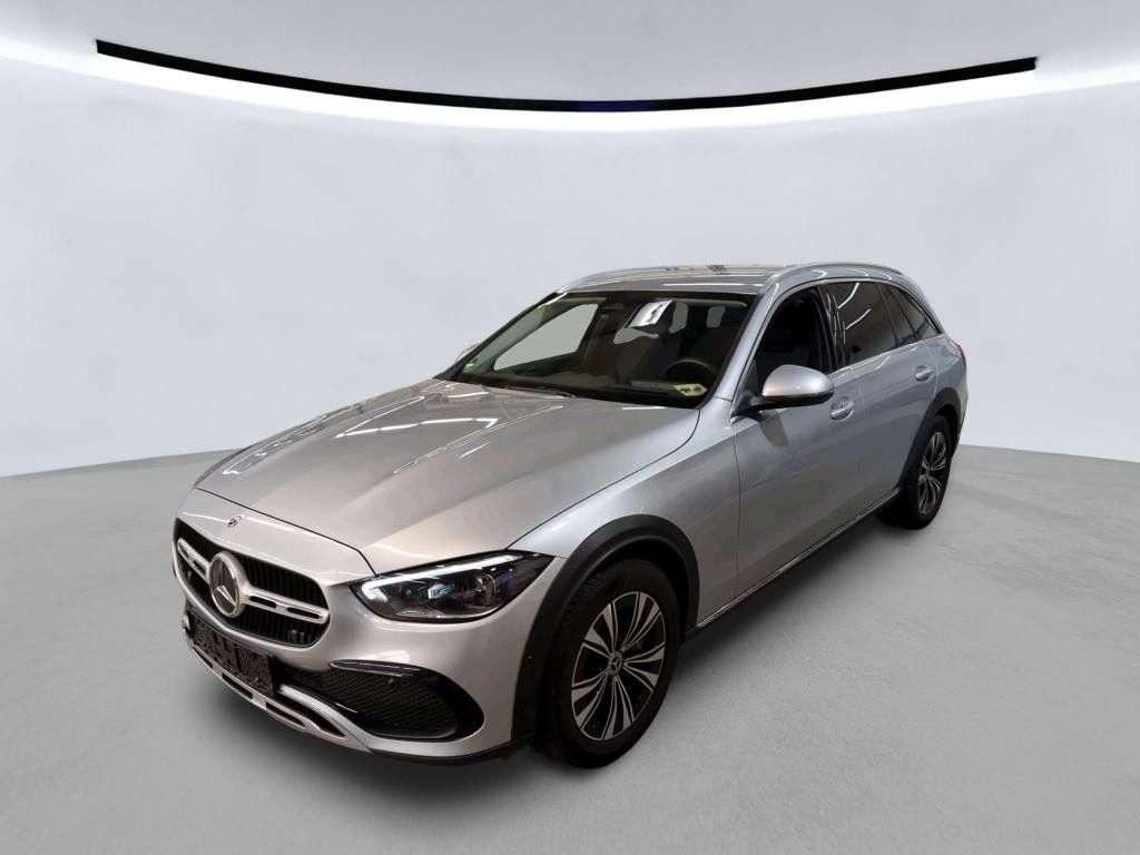 Image of Mercedes-Benz C 220