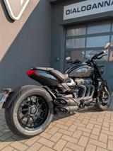 Triumph Rocket 3 Storm R - Triumph Rocket 3 R