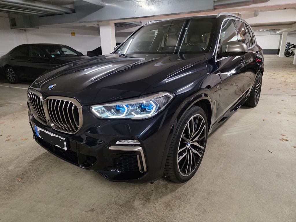 BMW X5 M50