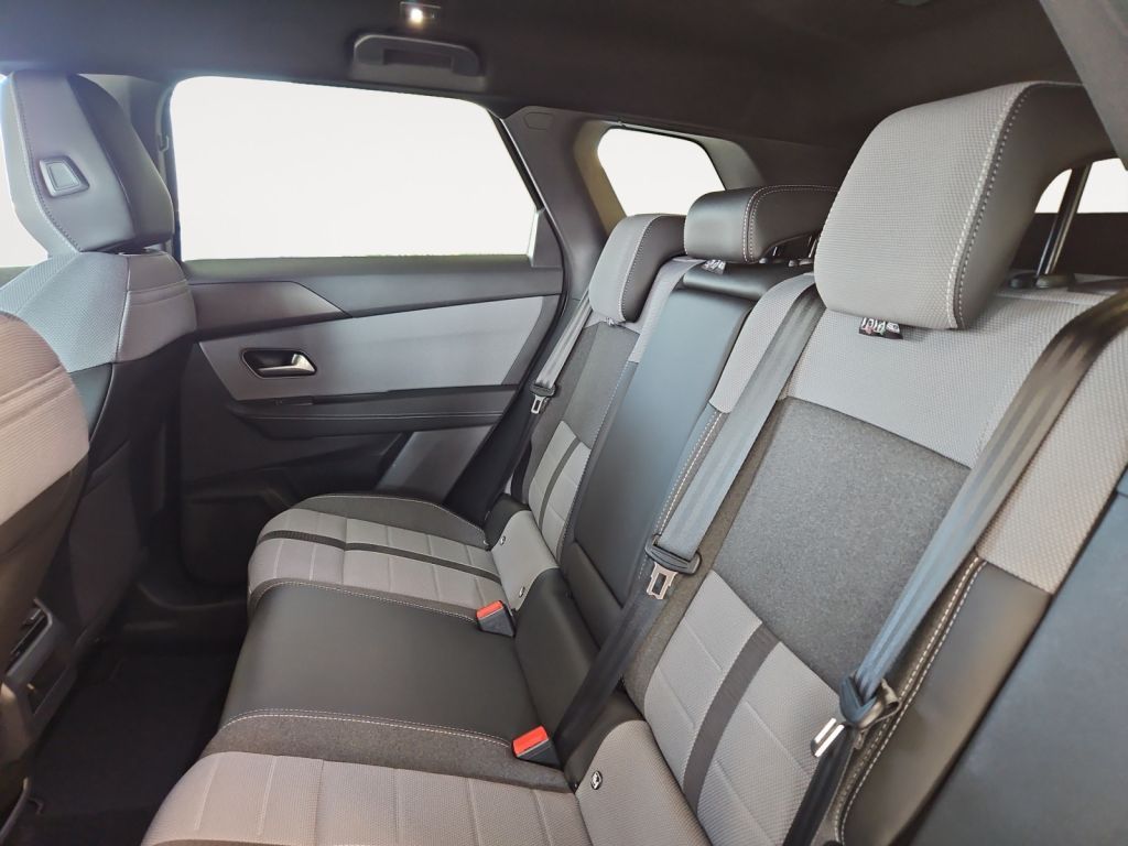 Fahrzeugabbildung Opel Grandland 1.2 DI Hybrid 48 V Automatik GS