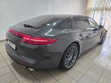 Porsche Panamera 4 E-Hybrid Executive lang SportAGA LED - Porsche Panamera: Executive