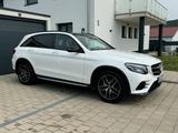 Mercedes-Benz Mercedes GLC  4 Matic   AMG Paket - Mercedes-Benz 220 mit Diesel-Antrieb: GLC