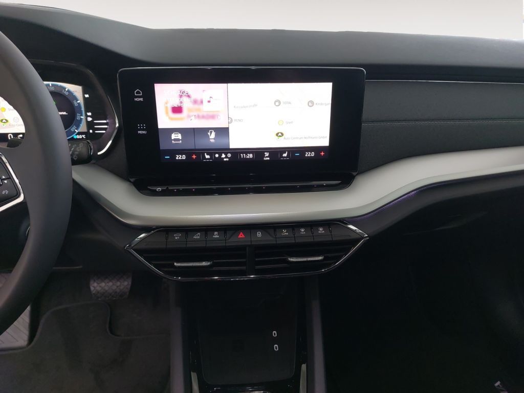 Fahrzeugabbildung SKODA Octavia Combi 2.0 TDI DSG Style AHZV Navi LED Ma