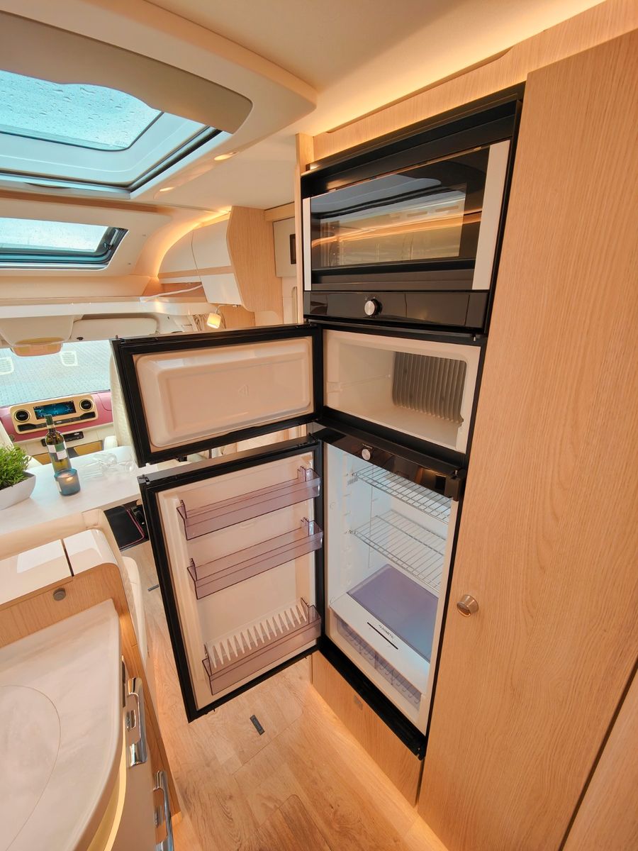 Fahrzeugabbildung HYMER / ERIBA / HYMERCAR B - KLASSE BML - T 780 X DESERT YACHTS® #1OFF