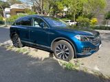 Volkswagen Touareg 3.0 V6 TDI 210kW 4MOTION Tiptronic - - Volkswagen Touareg: 2.0