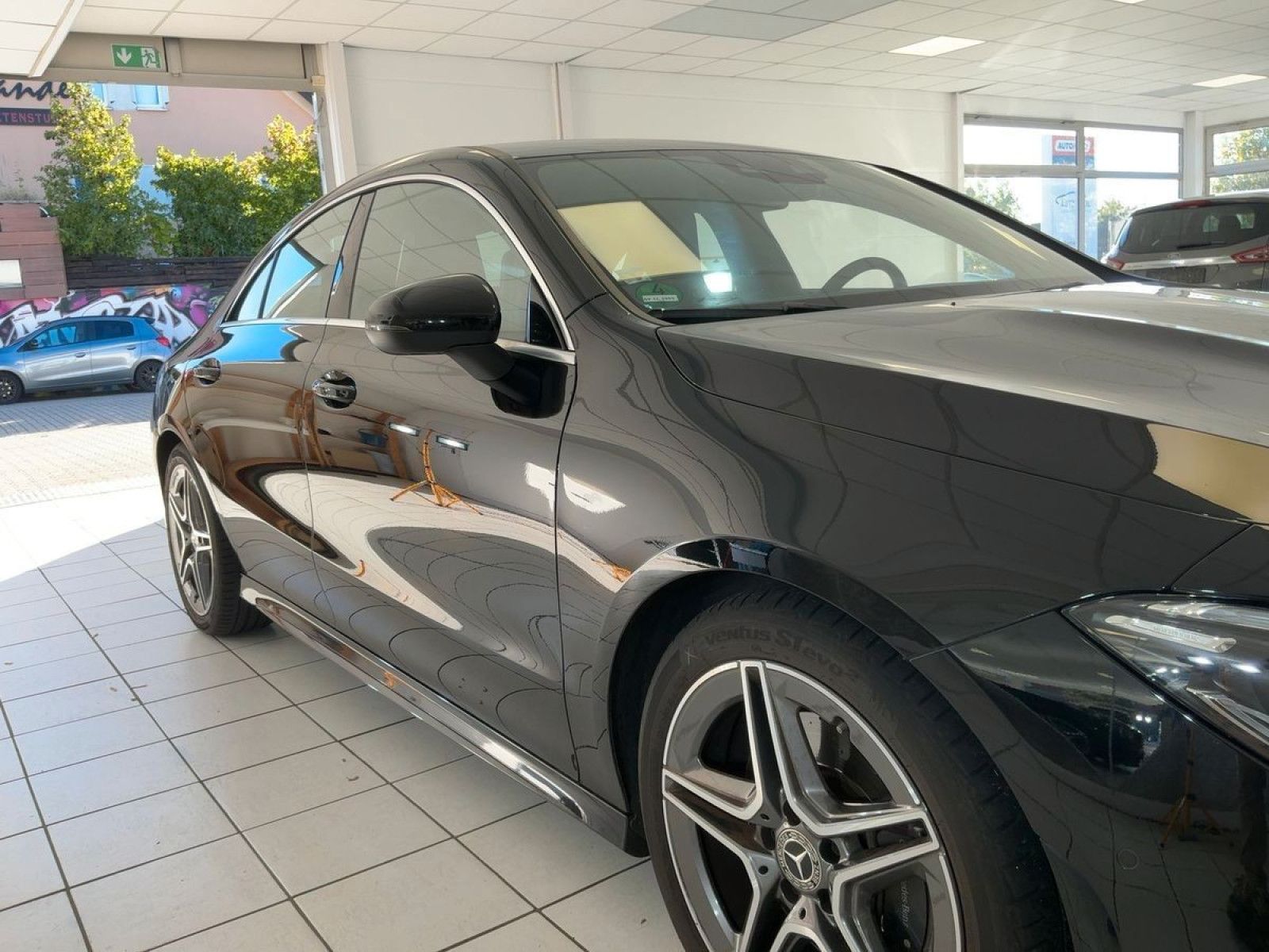 Mercedes-Benz CLA 200 AMG Line LED MBUX RFK AMBIENTE foto 3