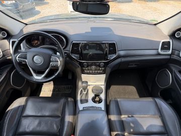 Jeep Grand Cherokee - 9
