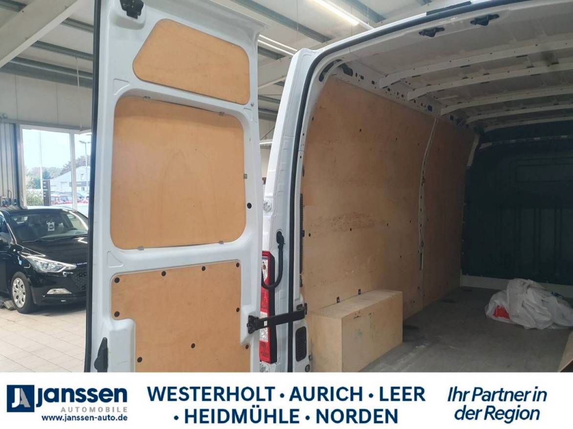 Fahrzeugabbildung Renault MASTER Kastenwagen FWD Kasten KOMFORT L3H2 3,5t