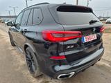 BMW X5 xDrive50i - - BMW X5 mit Benzin-Antrieb: Massagesitze