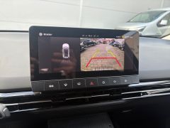 MG MG4 ACC+LED+Fernlichtass.+KlimaA+PDC+DynLicht+AU