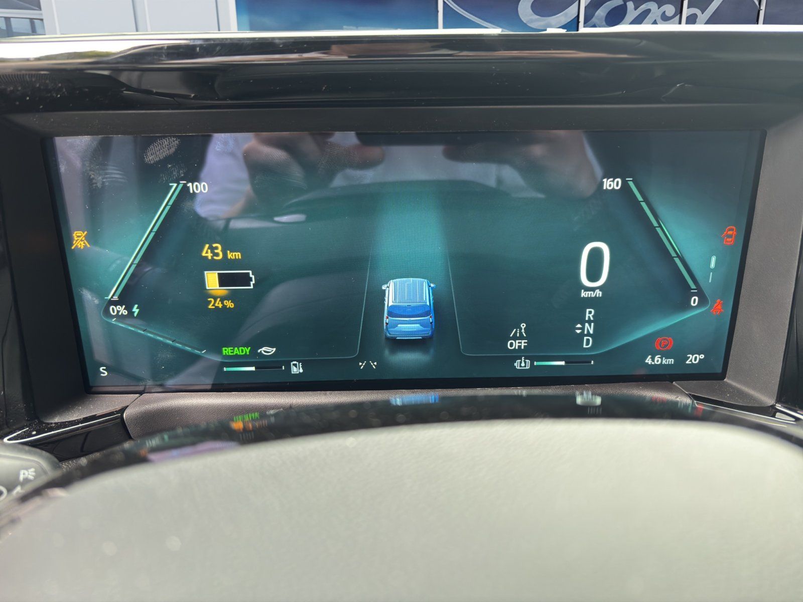 Fahrzeugabbildung Ford Tourneo Courier eMotor BEV Titanium