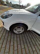 Porsche Macan S  - Porsche Gebrauchtwagen in Ulm