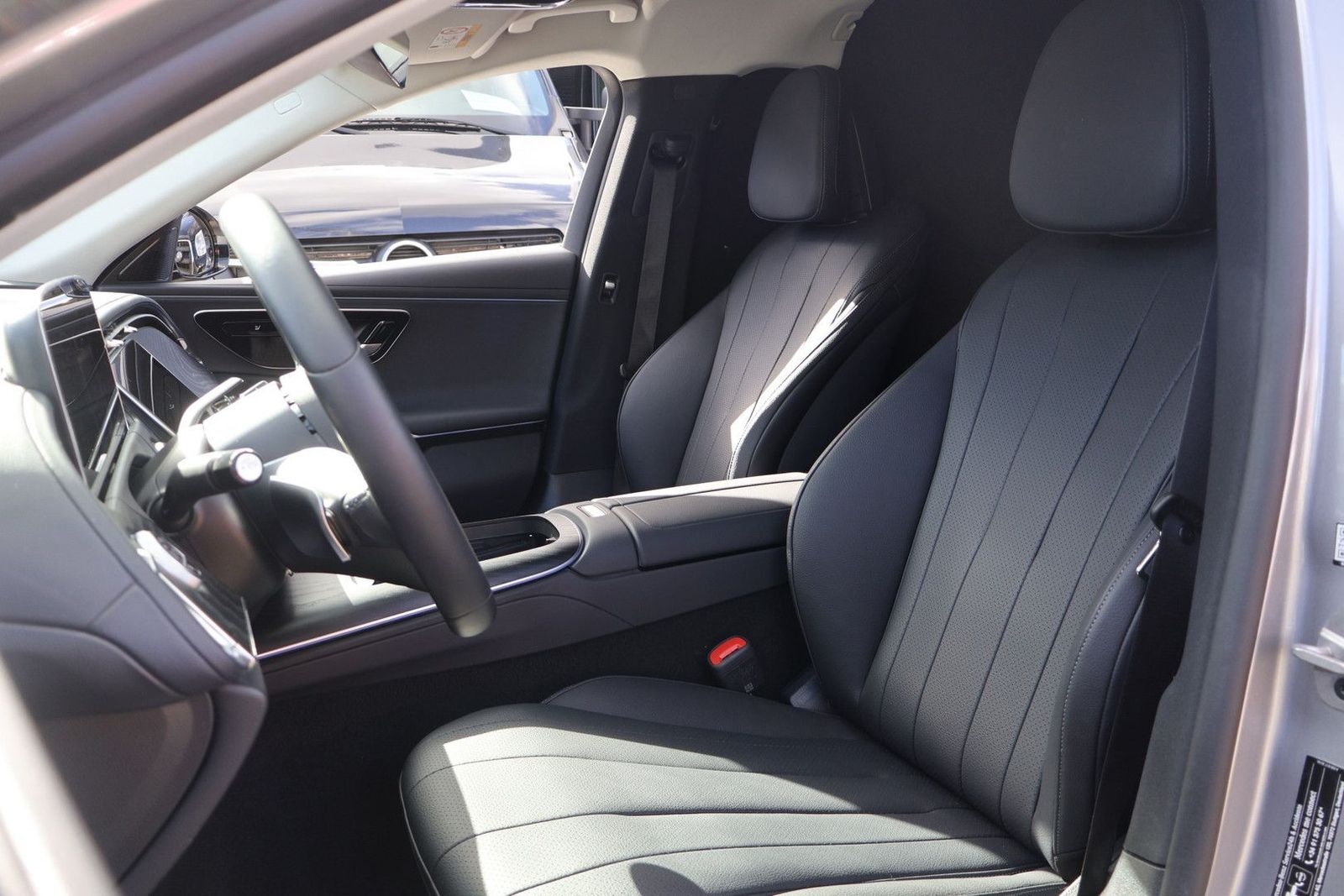 Mercedes-Benz E 300 E300e Hybride Indus Dueexis imagem 2