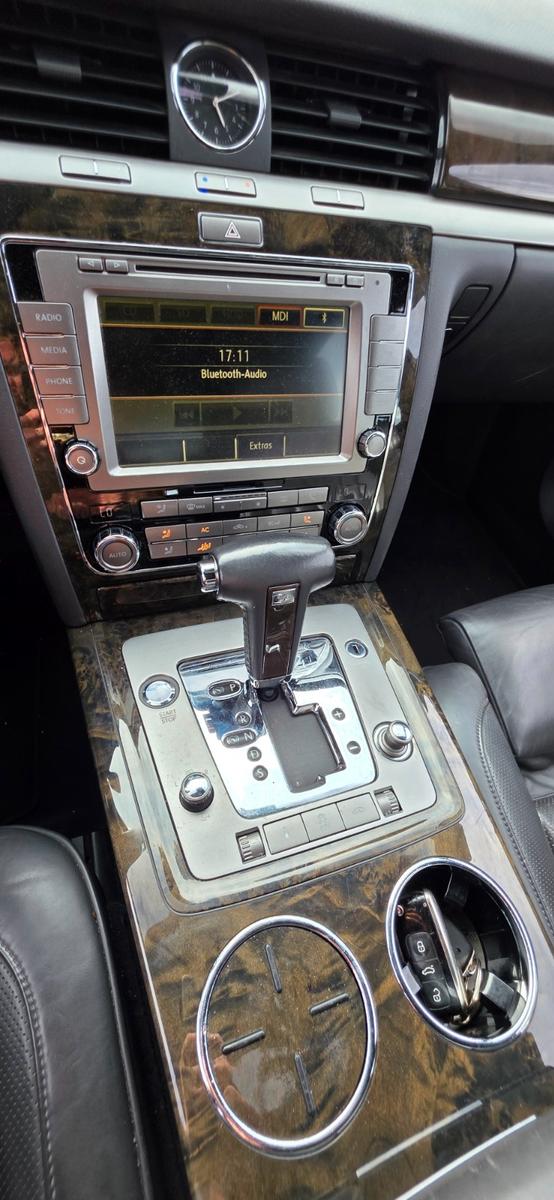 Volkswagen Phaeton 3.0 V6 TDI 4MOTION Tiptronic 5-Sitzer -