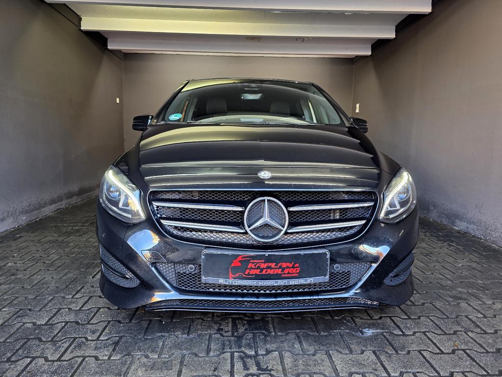 Mercedes-Benz B 220