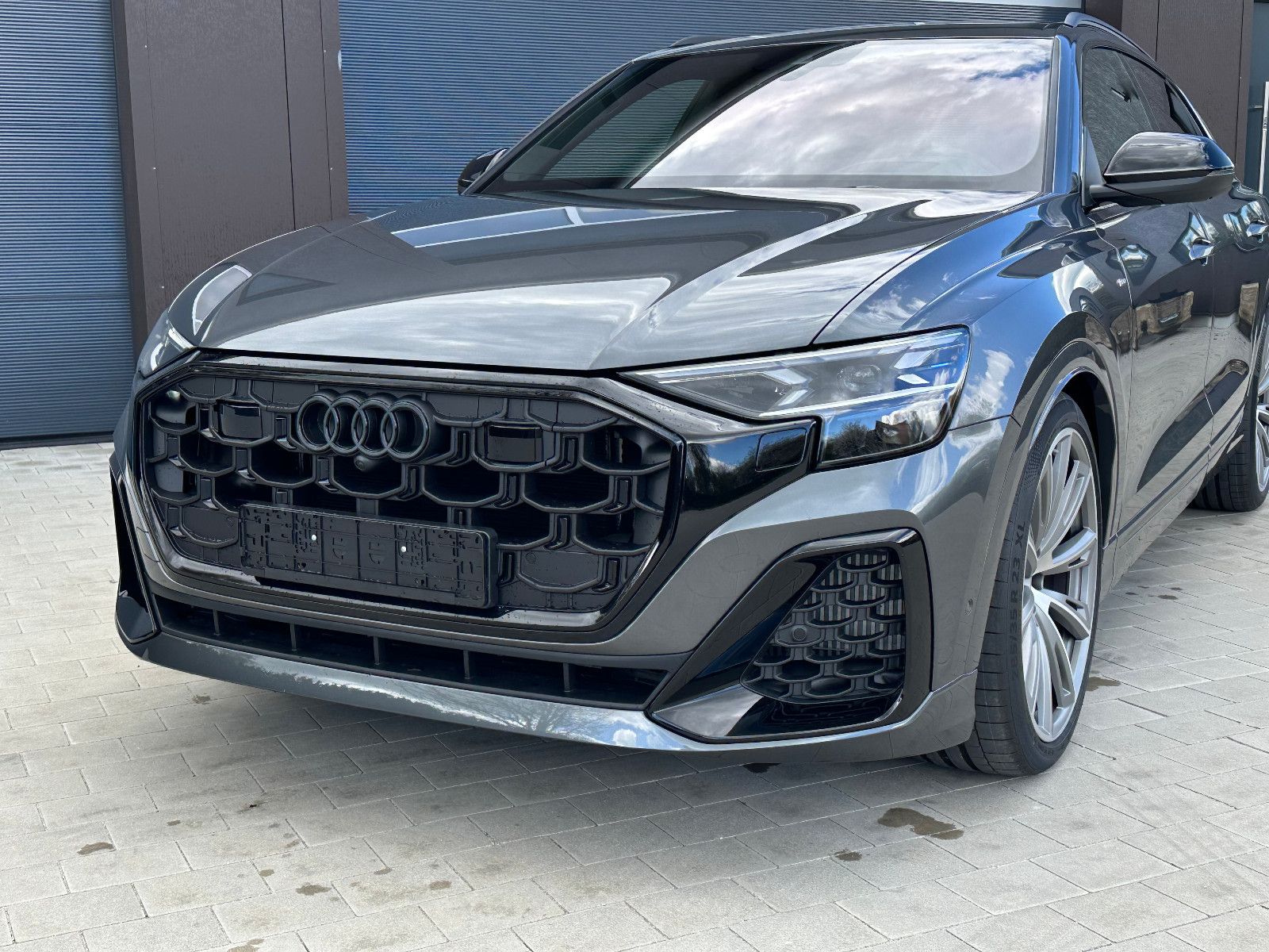 Audi Q8 e-hybrid qu. S-line MASSAGE PANO AHK 360° imagem 2