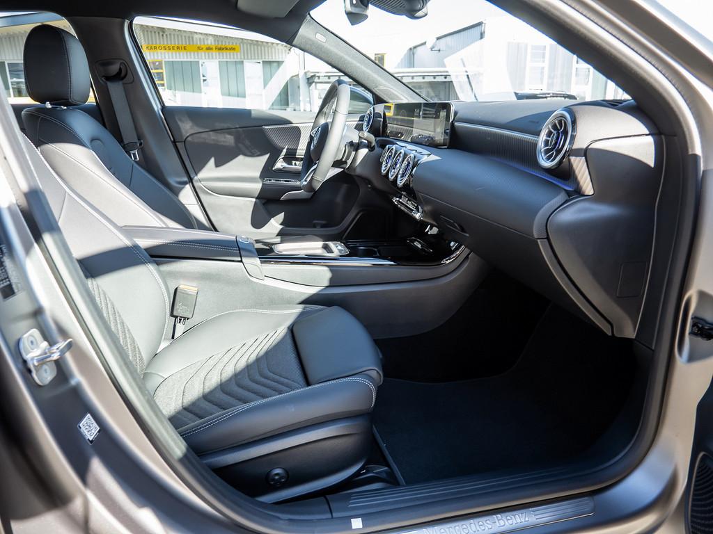 Mercedes-Benz A-Class Progressive Advanced Plus AHK Distr. LED N, миниатюра 4