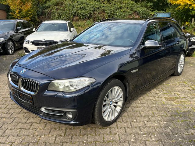 BMW 530d xDrive Touring A Luxury Line*NAVI*HUD*PANO*