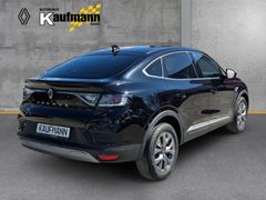 Fahrzeugabbildung Arkana Techno Mild Hybrid 140 Automatik