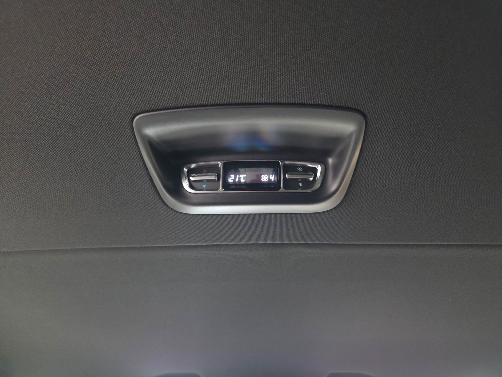 Fahrzeugabbildung Mercedes-Benz V 220d Edition lang /LED/Navi/Cam/Totwink./Ahk