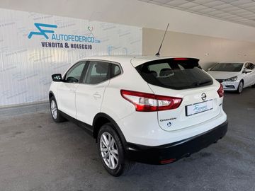 Nissan Qashqai - 4