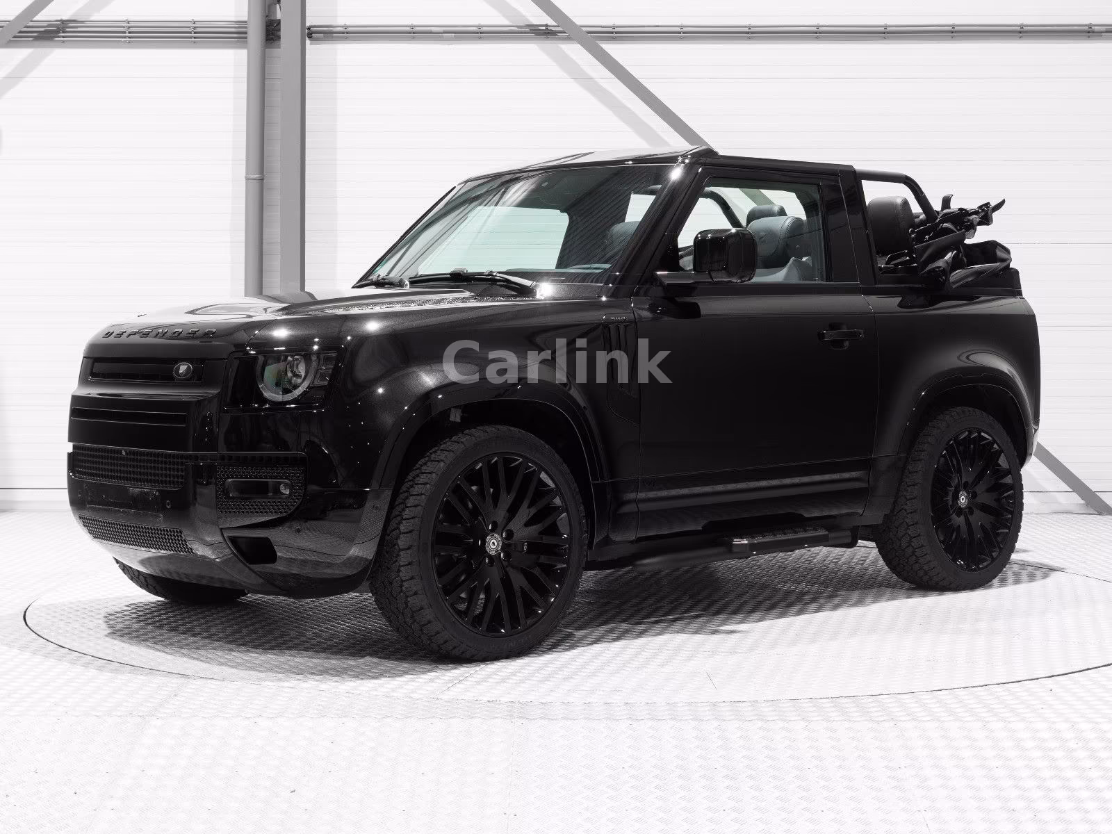 Land Rover Defender 90 V8 Valiance Convertible -Heritage-