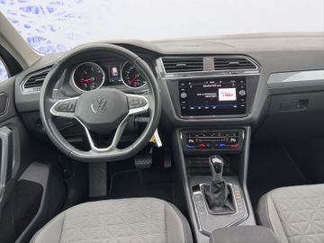 Volkswagen Tiguan - 12